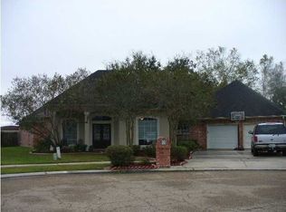105 Prestige Cir, Lafayette, LA 70508