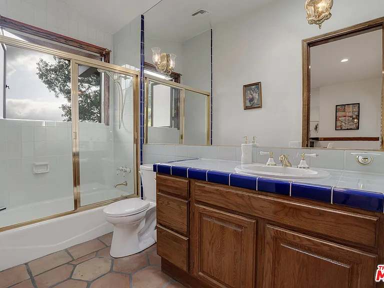 10160 Cielo Dr #1/2 — Photo 12