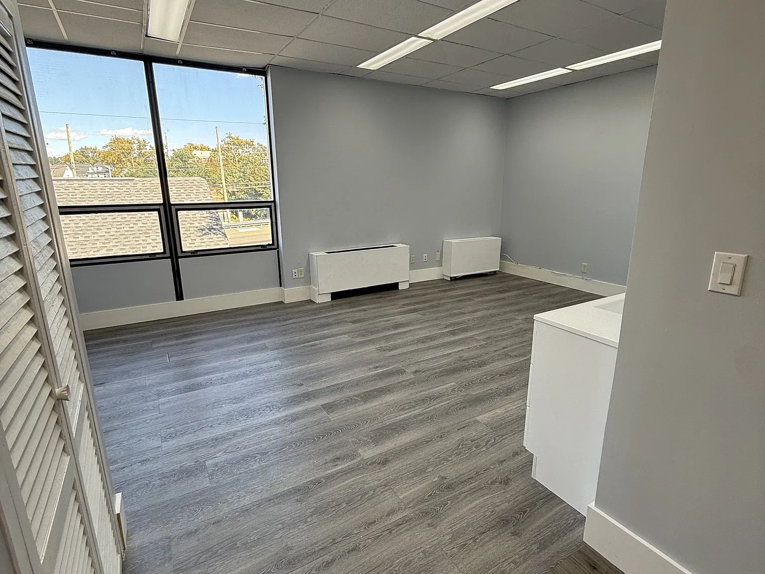 10 Stuyvesant Ave., LLC - Upper Level 2 — Photo 2