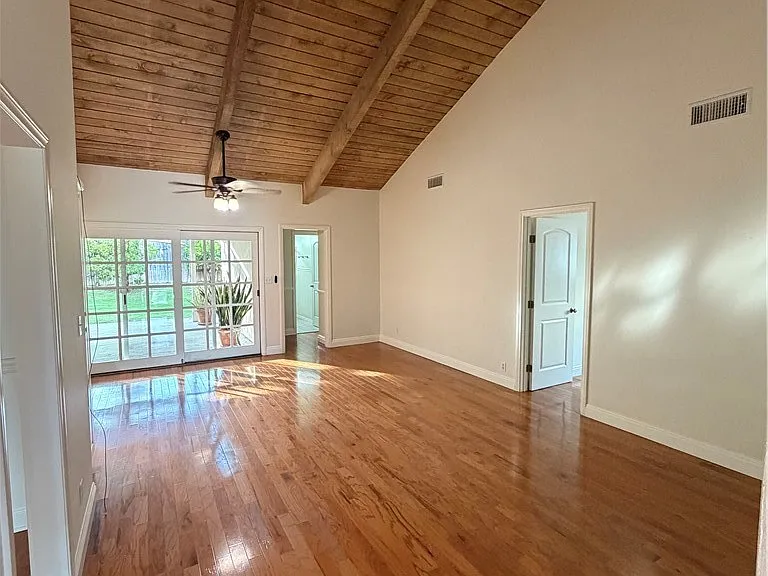 24961 El Caballo St — Photo 5