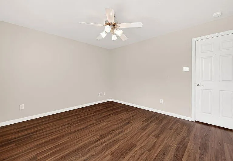 111 S Rocky Point Cir — Photo 31