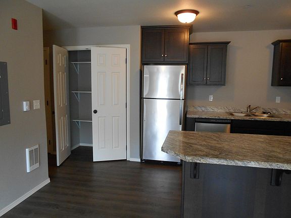 5th image of 2018 White Ave Unit 203