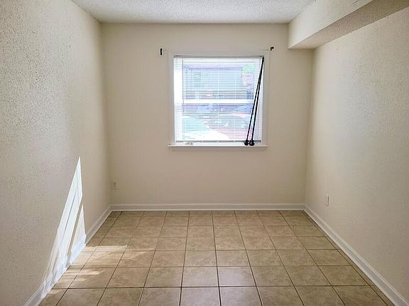 5th image of 6419 Duquesne Pl #1