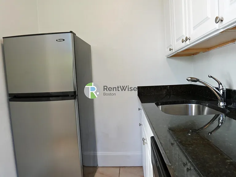 86 Brainerd Rd #8 — Photo 2