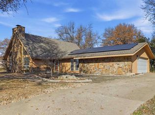 2515 Bluestem Rd, Ponca City, OK 74604
