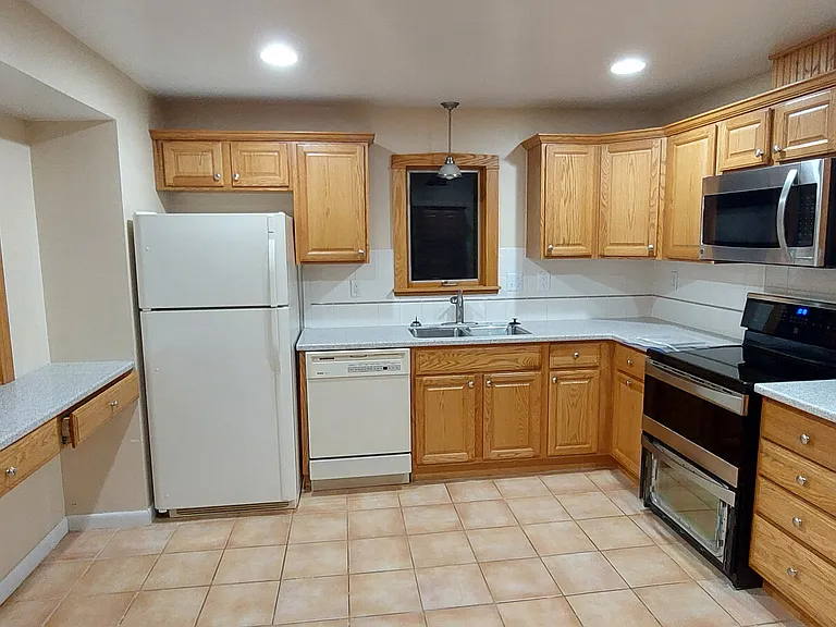 655 Monte Vista St — Photo 9