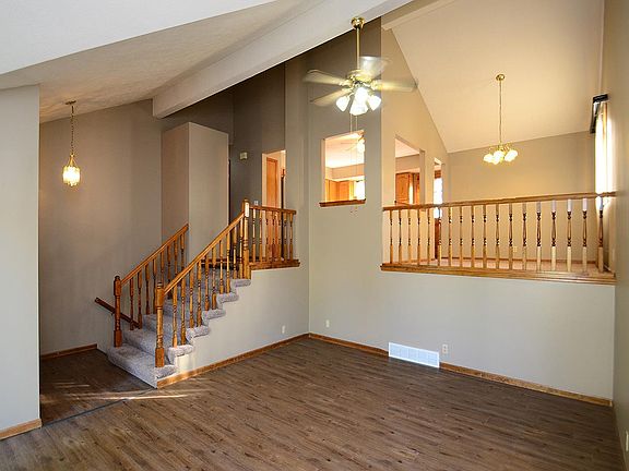 5th image of 4361 S 145th St