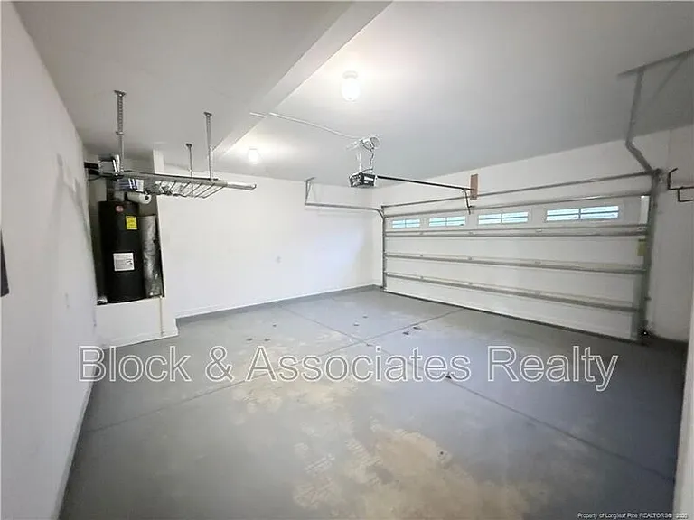 471 Century Dr — Photo 20