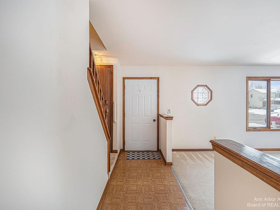 1370 Wedgewood Dr Saline, MI, 48176 Apartments for Rent Zillow