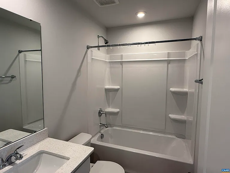 37 Laurin St — Photo 17