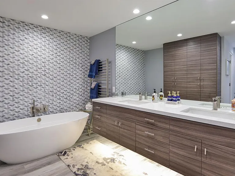861 Beachfront Dr #B — Photo 19