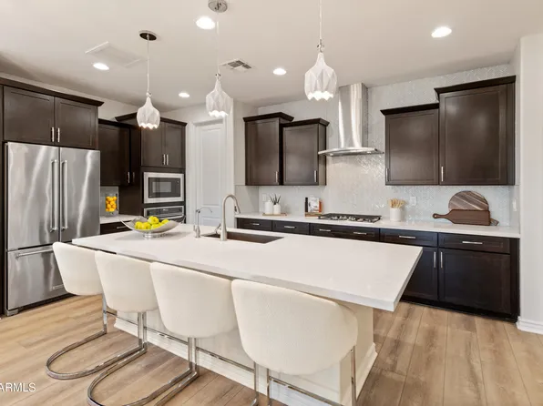 609 E PASARO Drive, Phoenix, AZ 85085