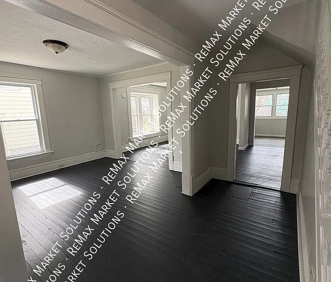 1200 Girard St — Photo 9