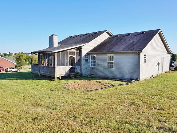 3rd image of 172 Rolling Meadows Dr