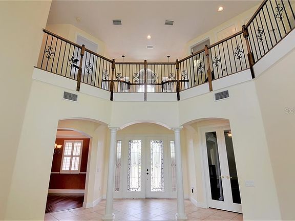 4th image of 3308 Heirloom Rose Pl