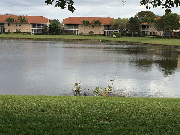 3rd image of 9985 Harbour Lake Cir APT 201