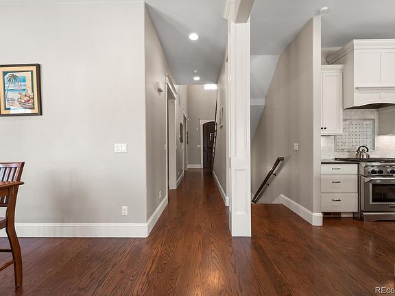 4th image of 1033 Krameria Street