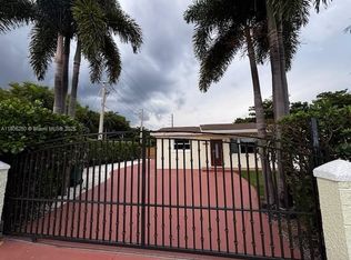 15631 SW 296th St, Homestead, FL 33033