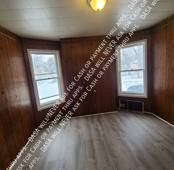 27 Locust St #LOWER — Photo 9
