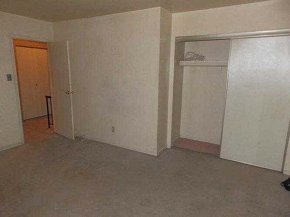 Bedroom 2 other angle