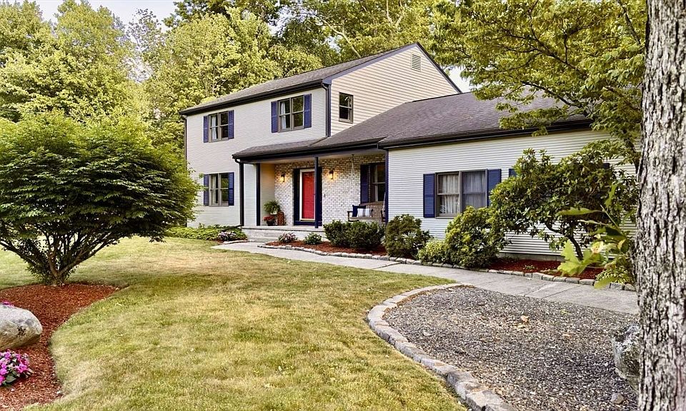 1st image of 87 Eden Park Dr