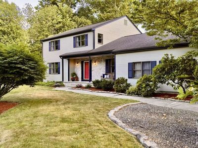 87 Eden Park Dr, North Attleboro, MA, 02760