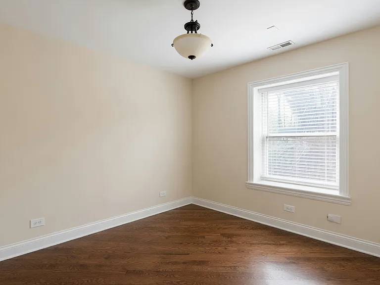 4019 N Central Park Ave #2S — Photo 7