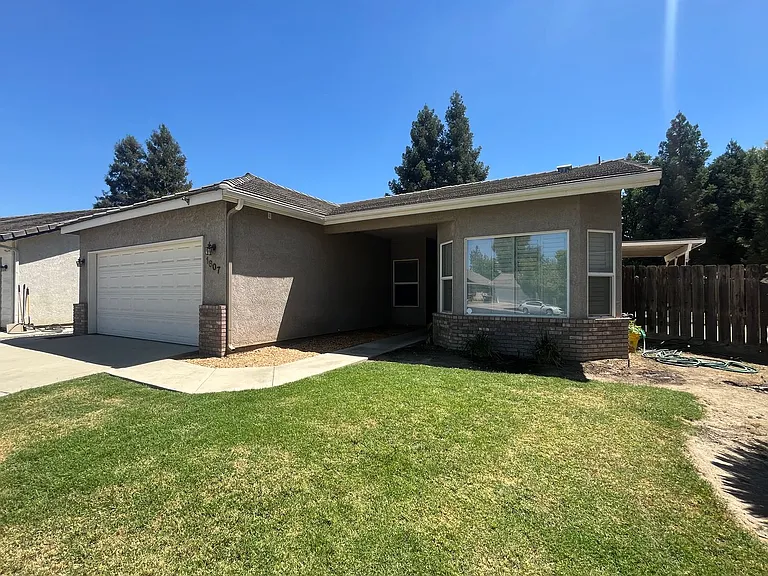 1807 E Harter Ct — Photo 23