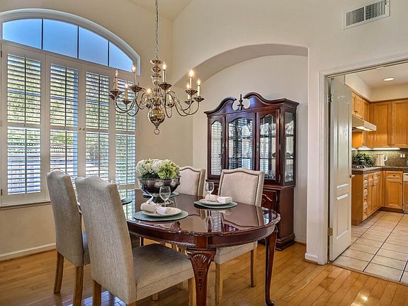 5th image of 18831 Bellgrove Cir