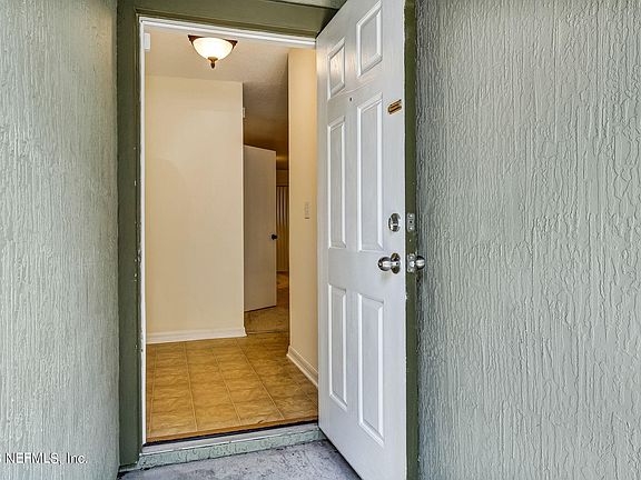 5th image of 4709 PLAYSCHOOL Drive