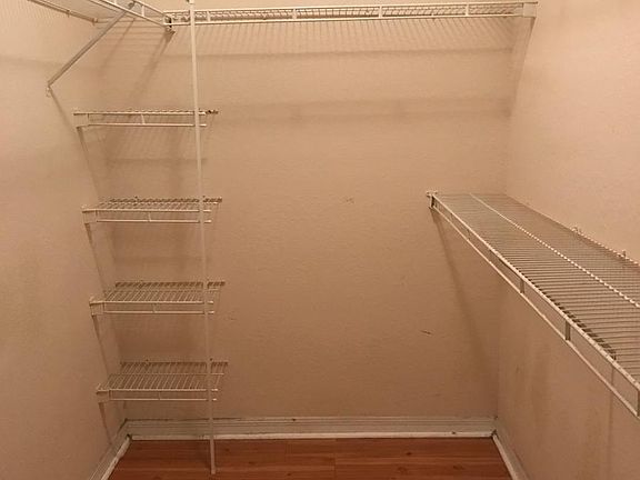 Walk in Closet Bedroom 1