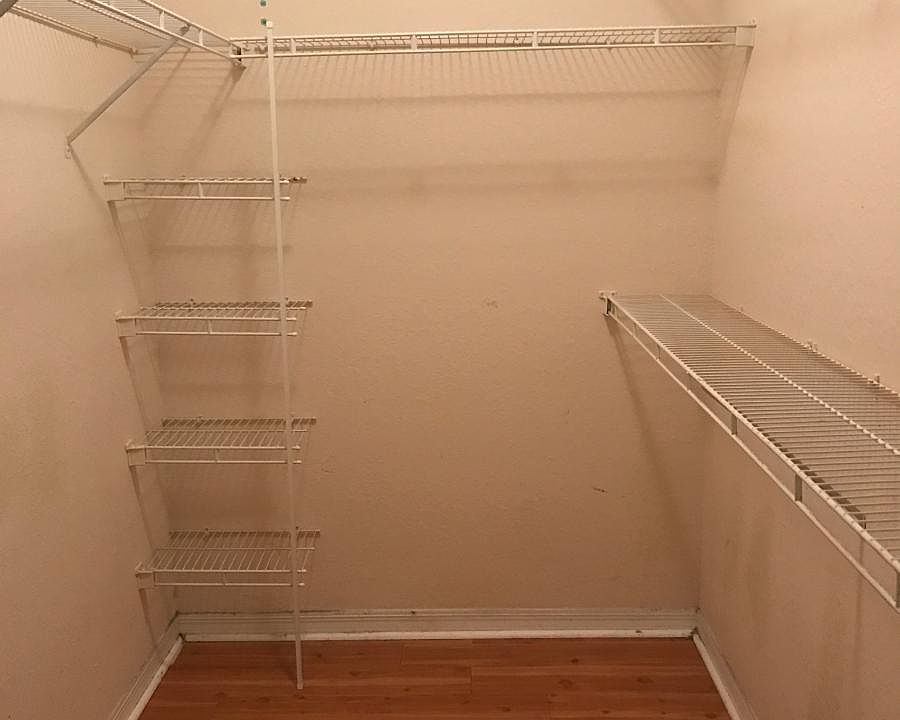 Walk in Closet Bedroom 1