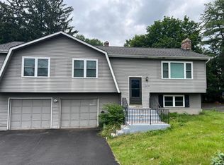 2654 Albany Ave, West Hartford, CT 06117