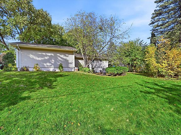 5th image of 6055 Westbrook Rd