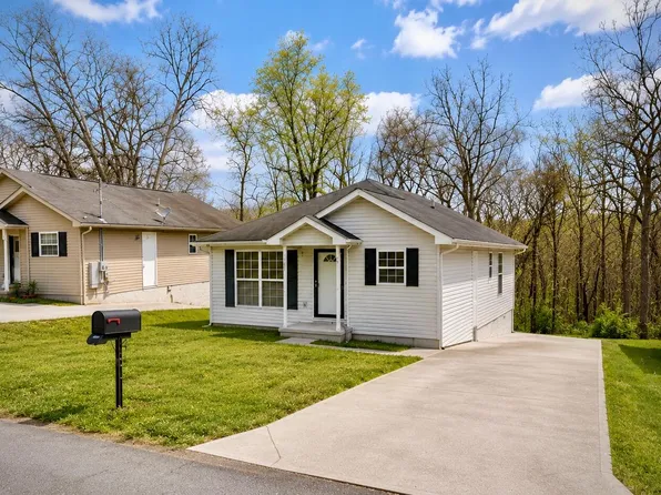 232 W Edison St, Alcoa, TN 37701