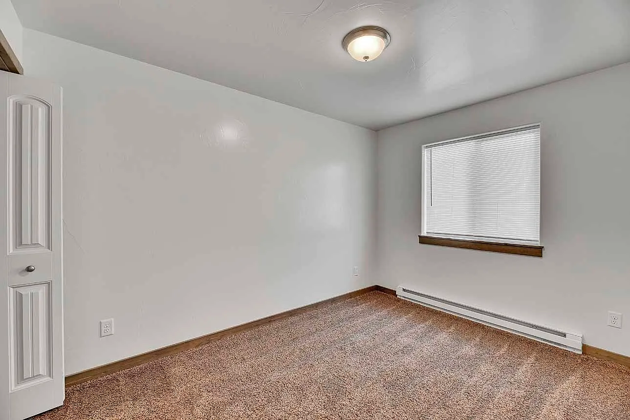3200 Lark - Unit... — Photo 3