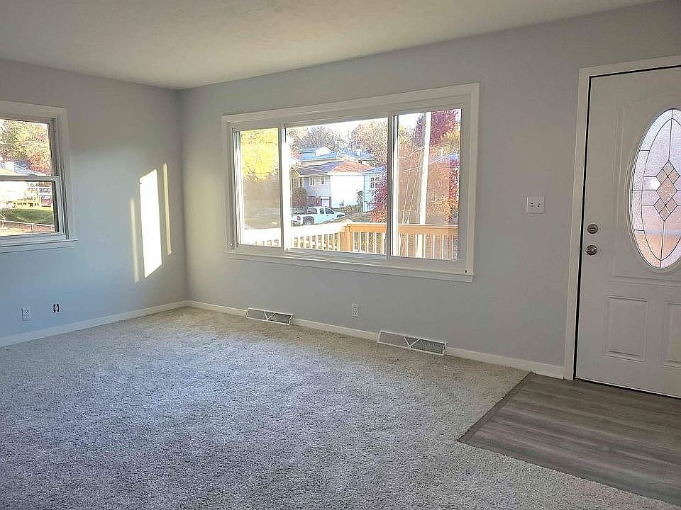 1006 N Walnut St, Glenwood, IA 51534 Zillow