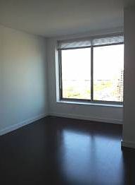 3rd image of 34 Desbrosses St APT 533