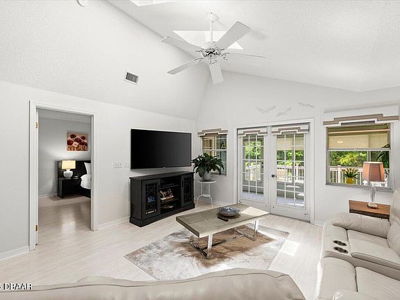 5th image of 124 Kingbird Cir