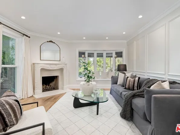 4045 Davana Rd, Sherman Oaks, CA 91423