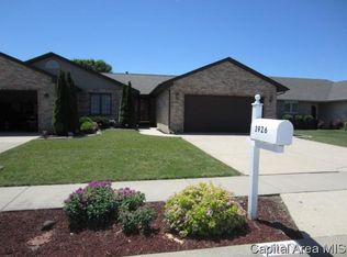 3926 Brandonshire Dr, Springfield, IL 62704