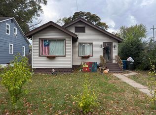1689 Wood St, Muskegon, MI