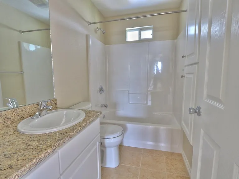 5126 Bevly Dr — Photo 9
