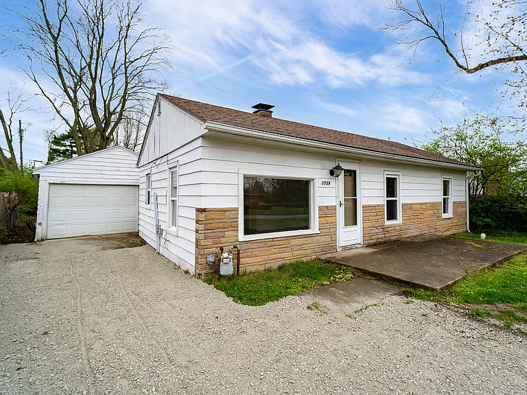 1739 Rice Blvd — Photo 1