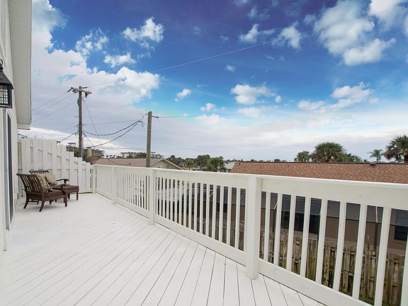 5th image of 20 Capistrano Dr