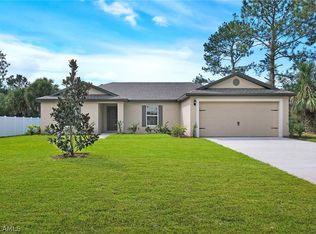 4014 Garden Blvd, Cape Coral, FL 33909