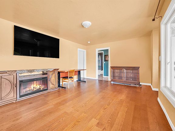 5th image of 124 Jimno Avenue