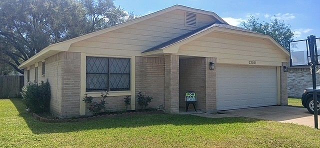 1st image of 22051 Pearl Lake Dr