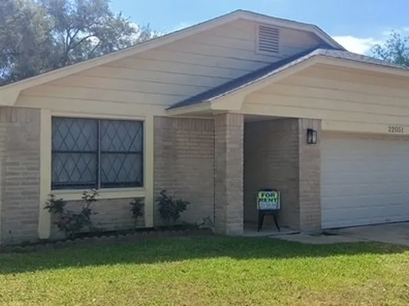 22051 Pearl Lake Dr, Katy, TX 77449
