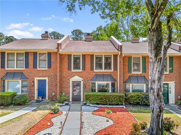 6126 Queen Anne Ct, Norcross, GA 30093